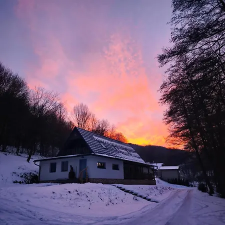 Feriehus Pekny Les Horne Hamre